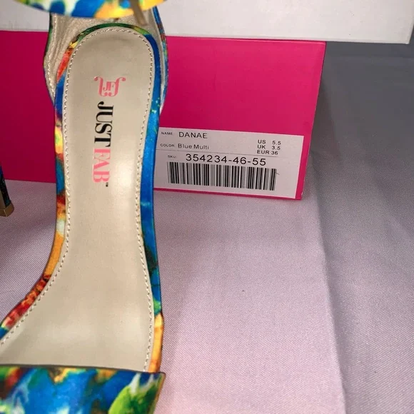 ‼️👠‼️BOGO 50% OFF Pretty multi colored high heels - Picture 12 of 15